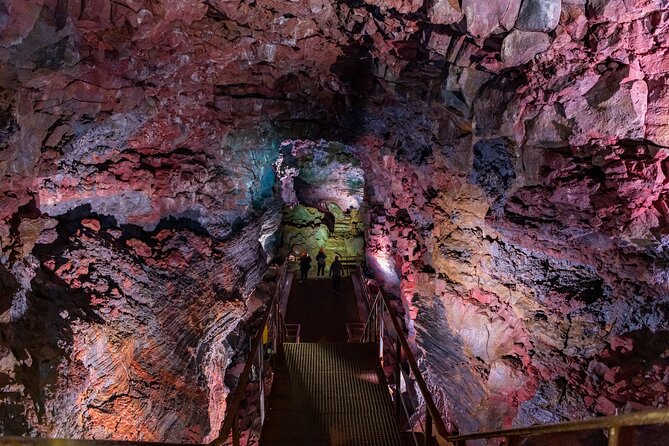 From Reykjavík: Evening Lava Tunnel Tour and Northern Lights Tour - Evening Plans in Reykjavik: Why This Combo Works