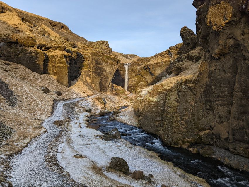 From Reykjavik: Explore the Waterfalls of the South Coast - Seljalandsfoss and the Spray Factor You Should Plan For