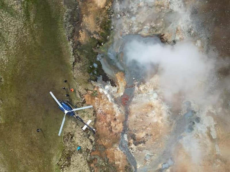 From Reykjavik: Fire And Ice Helicopter Tour with 2 Landings - A Note on Pilots, Guides, and What English Support Means