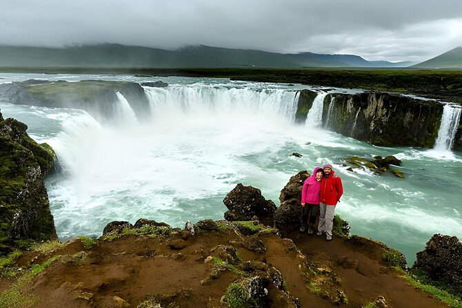 From Reykjavik: Full Day Private Golden Circle Tour in Iceland - Gullfoss Falls: The Canyon Sound You Feel in Your Body