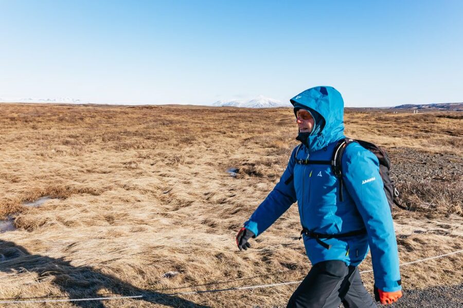 From Reykjavik: Golden Circle and Glacier Snowmobiling - Who this Langjökull snowmobile and Golden Circle combo suits best