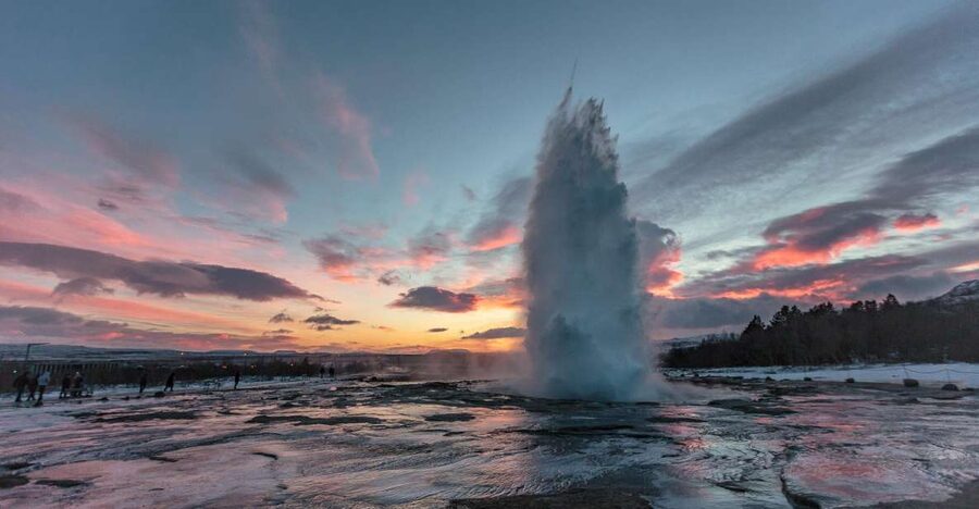 From Reykjavik: Golden Circle and Lava Caving Adventure - Raufarhólshellir Cave: What You’re Really Signing Up For
