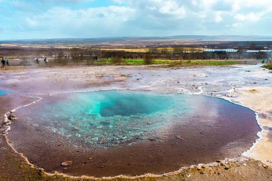 From Reykjavik: Golden Circle & Secret Lagoon Day Tour - Þingvellir National Park: where geology and Iceland’s history meet