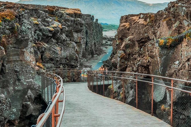 From Reykjavik Golden Circle Tour and Kerið Crater - What kind of traveler should choose this tour?