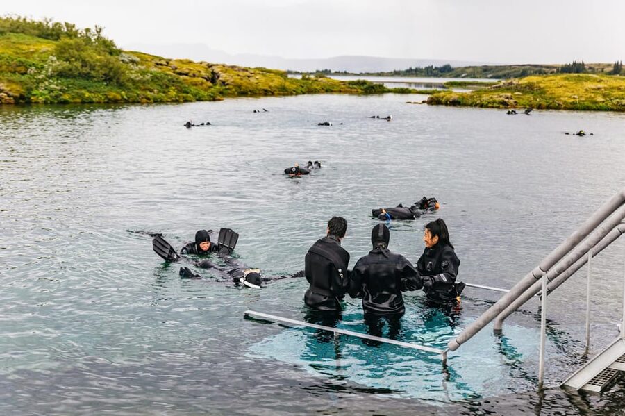 From Reykjavík: Golden Circle Tour and Silfra Snorkeling - Geysir Hot Springs: Jets, Steam, and a Longer Pause to Breathe