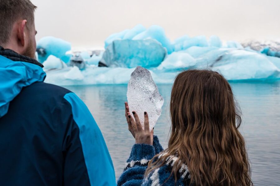 From Reykjavik: Jökulsárlón Glacier Lagoon and Diamond Beach - Skógafoss: 60 meters of waterfall power and easy walking