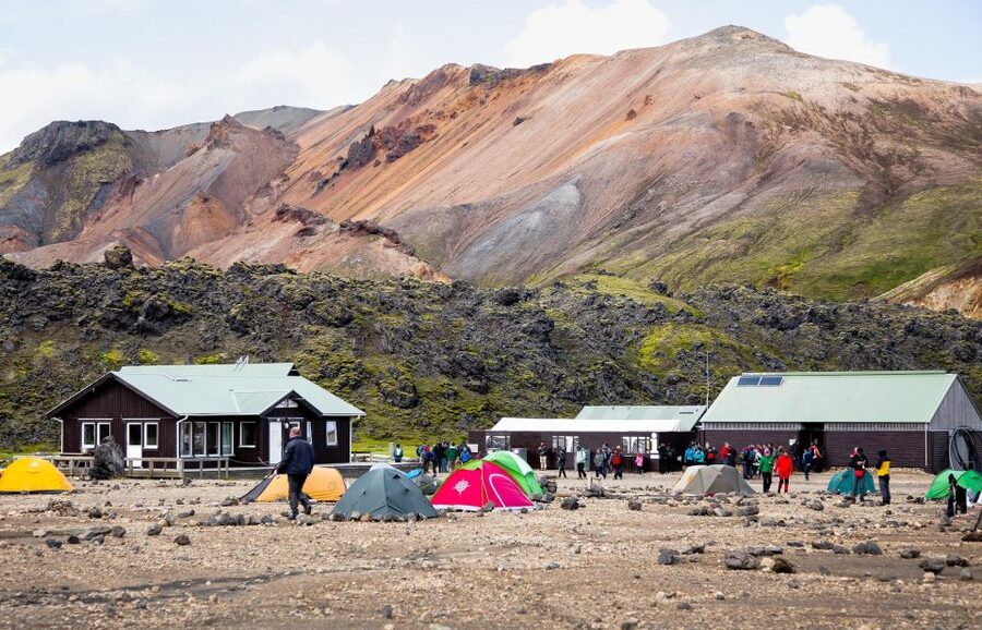 From Reykjavík: Landmannalaugar Day Hike - Grænagil Descent, Emerald Colors, and Optional Bláhnúkur Timing
