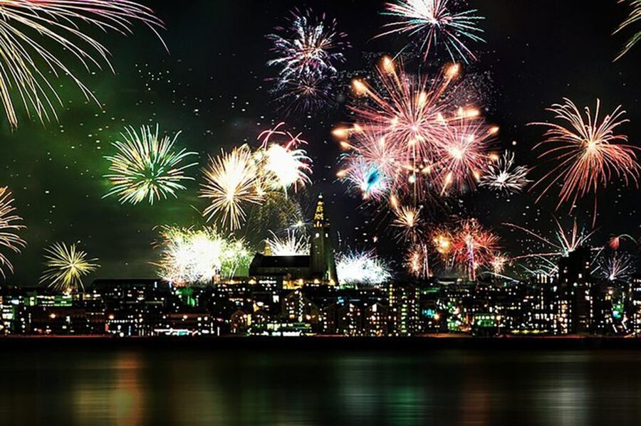 From Reykjavik: New Years Fireworks by Boat - Price and value: is about $150 per person worth it?