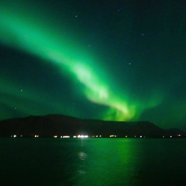 From Reykjavik: Northern Lights Boat Cruise - The guides and the stories: science meets local belief