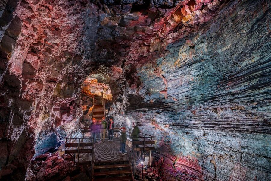From Reykjavik: Raufarhólshellir Lava Tunnel by Bus - The Pitch-Black Moment, When Your Flashlight Vanishes