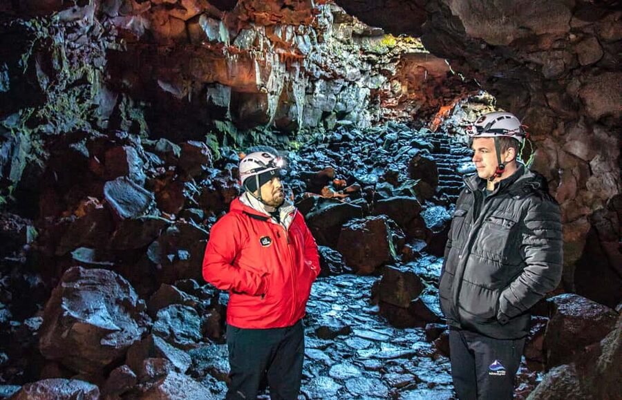 From Reykjavik: Raufarhólshellir Lava Tunnel Tour - Lights-Out Time in the Lava Tube