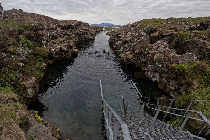 From Reykjavik- Silfra Snorkeling transfer included - Your dry suit kit: what you get and how it really feels