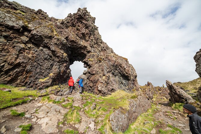 From Reykjavík: Snaefellsnes & Kirkjufell Small Group Day Tour - Búðakirkja and Arnarstapi: black church photos and cliffside trading-post vibes