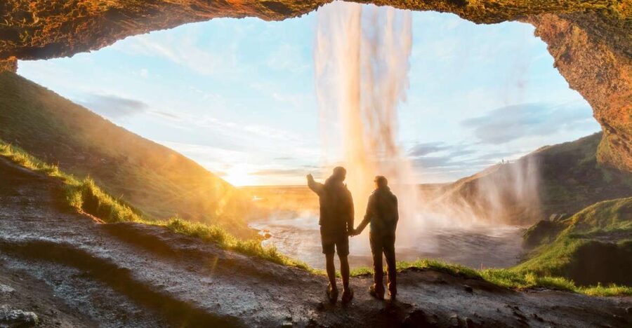 From Reykjavik: South Coast Full-Day Trip - Seljalandsfoss: the waterfall stop that turns into a real walking experience