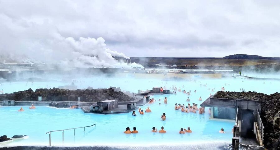 From Reykjavík: Unforgettable 5-Day Iceland Stopover Tour - Hotel, breakfast, and coach logistics: where the comfort really shows