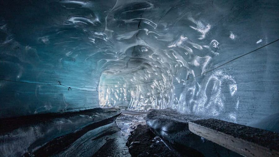 From Vík: Katla FastTrack Ice Cave Tour - Super Jeep to the glacier, without wasting your day