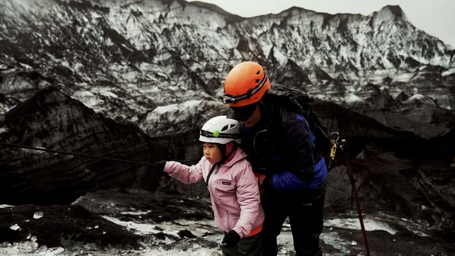 From Vík: Katla FastTrack Ice Cave Tour - Practical tips for a smoother cave visit