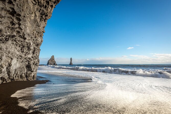 Full-Day Private Guided Tour in South Coast, Iceland - Dyrholaey peninsula: final viewpoints over black sand