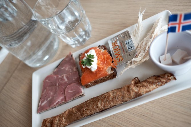 Funky Food & Beer Walk of Reykjavik - Traditional food and history - Key things that make this walk worth it