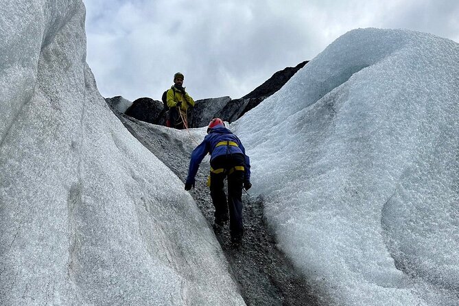 Glacier Adventure at Sólheimajökull - Glacier science you can connect to what you’re doing