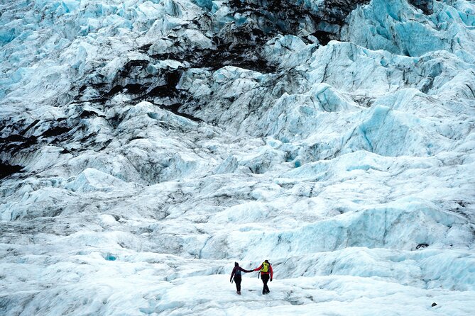 Glacier and Ice Cave Private Photoshoot - 15 Shot Photo Package - Where you start at Jökulsárlón, and why the meeting spot matters