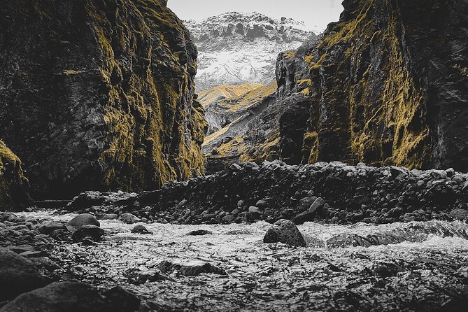 Glacier Express Jeep & Hiking Tour - Local Icelandic Guide - Weather Reality: When Iceland Says Not Today