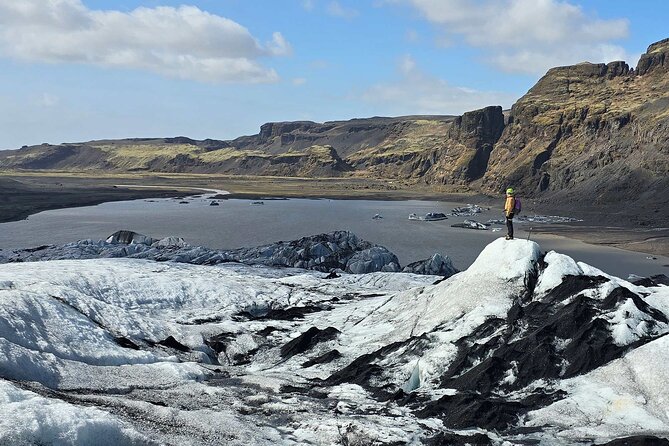 Glacier Hike Experience on Sólheimajökull - Meet on location - The 20 minute safety briefing that actually matters