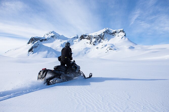 Glacier Rush – Fast pace snowmobile - SnoMo Glacier - The power jump: Yamaha Vipers and what that means for you