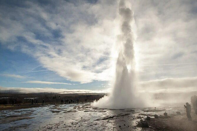 Golden Circle and Blue Lagoon with Admission Ticket - Geysir: How to Catch Strokkur More Than Once
