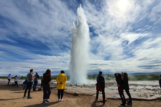 Golden Circle and Kerid Volcanic Crater Small-Group Day Tour - Price and Logistics: What $109 Really Buys You