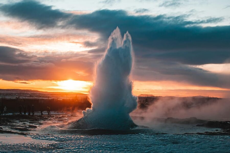 Golden Circle & Blue Lagoon(Premium Entrance) - PRIVATE TOUR - Gullfoss waterfall: 32 meters of raw power