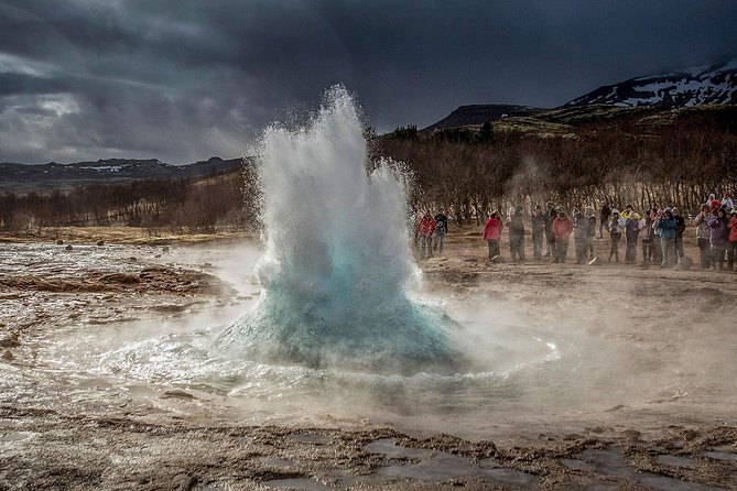 Golden Circle Classic Day Tour from Reykjavik - Coach logistics, timing, and what to pack for real Iceland weather