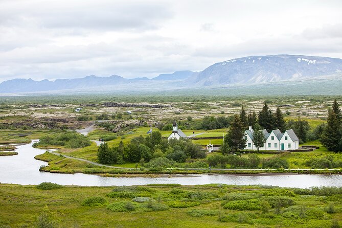 Golden Circle Classic Tour with Secret Lagoon Relaxation - Getting There From BSÍ Bus Terminal, With Pickup and Wi-Fi