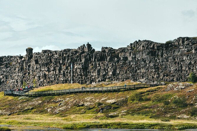 Golden Circle Cruise Arrival: Exclusive Small Group Tour - Cruise-day convenience at Skarfabakki Harbour