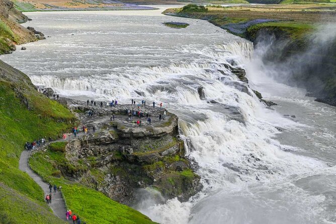 Golden Circle & Northern Lights Tour from Reykjavik - Should You Book the Golden Circle and Northern Lights Combo?