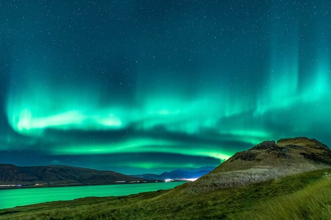 Golden Circle & Northern Lights Tour from Reykjavik - The Reykjavik Pause: Dinner, Freshen Up, and Reset Your Eyes