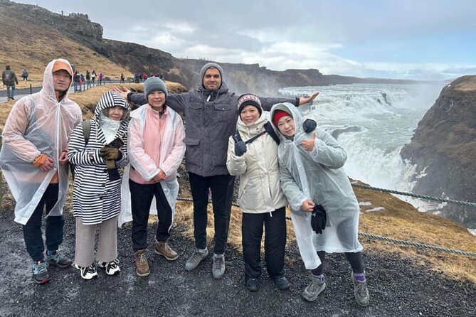 Golden Circle : Private Guided Day Tour + Blue Lagoon(Optional) - Stop 2: Geysir geothermal area and timing for Strokkur eruptions