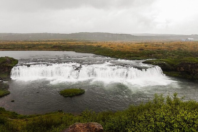 Golden Circle - Private Tour - Geysir geothermal zone: Strokkur eruptions and photo timing