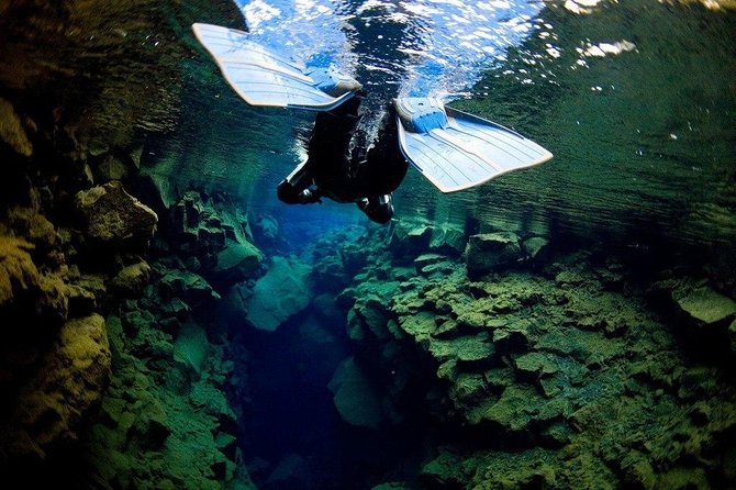 Golden Circle & Silfra Snorkeling Small-Group Supersaver Combo - Kerið Crater, Geysir, and Gullfoss: The Golden Circle Hit List