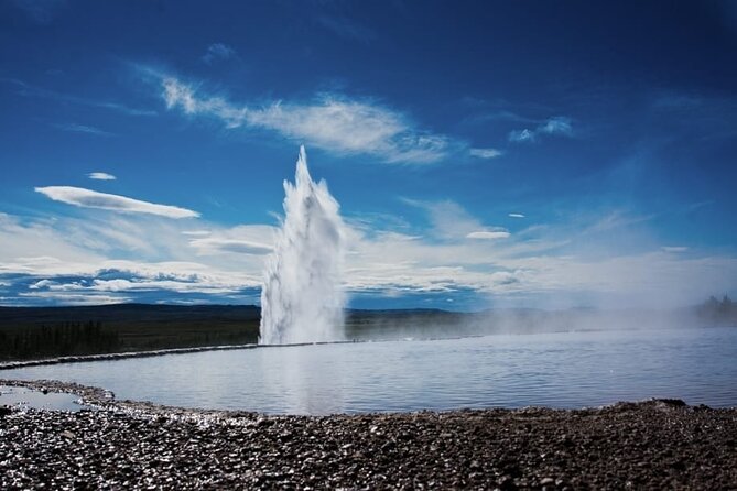 Golden Circle Small Group from Reykjavik Port - Thingvellir National Park: plates, rifts, and free admission time