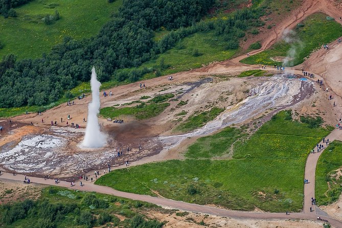 Golden Circle Super Jeep Tour and Snowmobiling from Reykjavik - Group size and timing: the small details that make or break the day