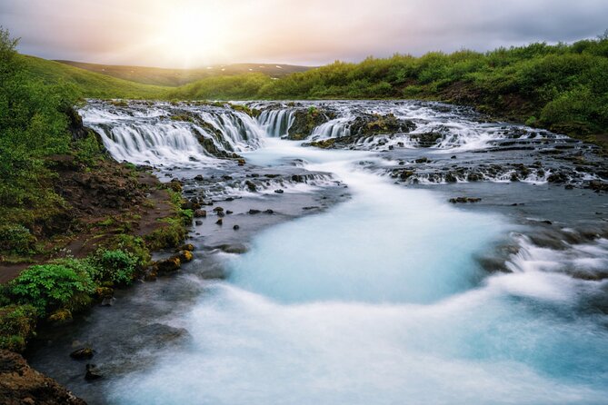 Golden Circle Tour from Reykjavík Þingvellir Geysir & Gullfoss - Golden Circle From Reykjavík: A 7-hour day that stays organized