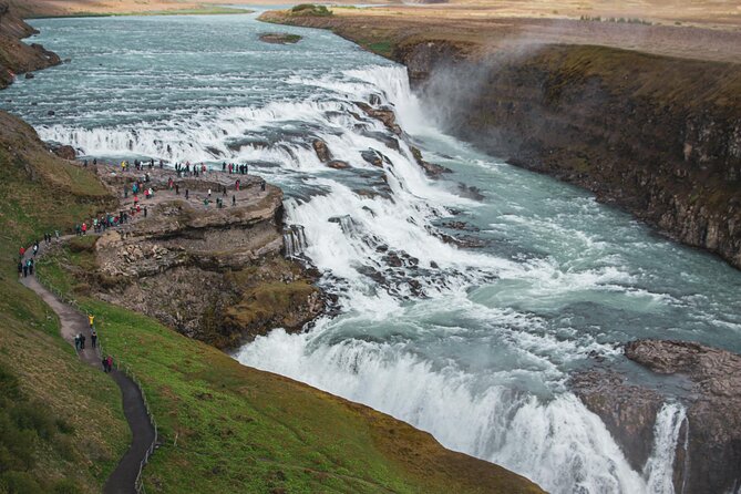 Golden Circle Tour from Reykjavík Þingvellir Geysir & Gullfoss - Geysir: Strokkur eruptions and hot springs in about half an hour