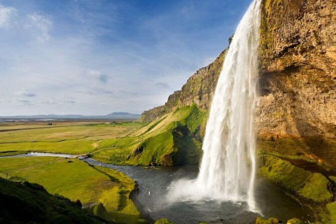 Golden Circle Tour with Extra Waterfalls Small Group Tour - Hveragerði, Skogafoss, Seljalandsfoss: where the day grabs you