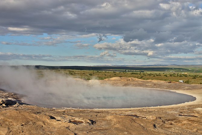 Golden Circle with extra G - Oxararfoss: a plate-walk view of the North American Rift