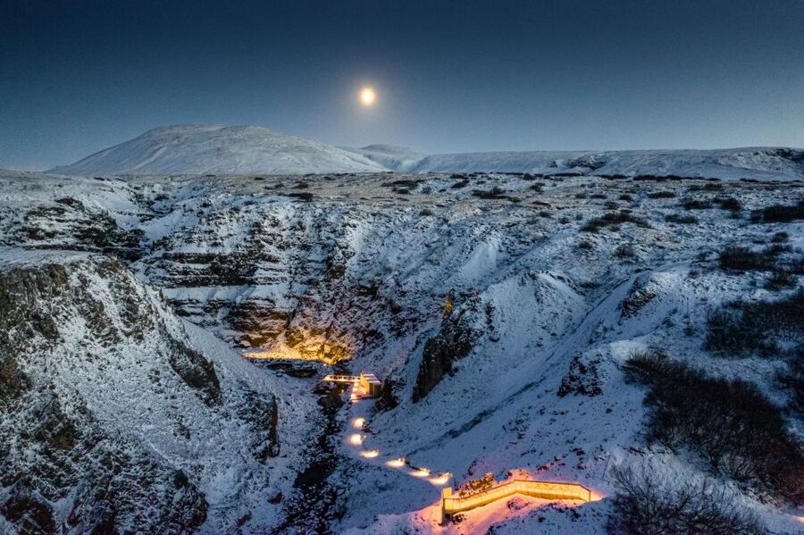 Husafell: Canyon Baths Soak with Short Highlands Hike - Should you book this Húsafell Canyon Baths tour?