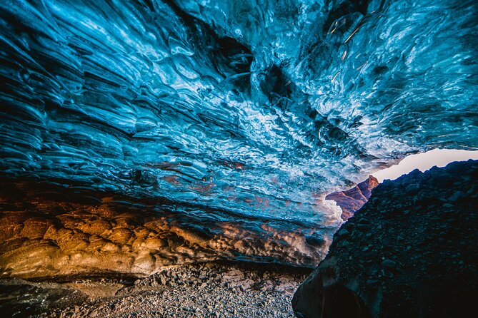 Ice Cave and Glacier Exploration Tour of Vatnajökull from Jökulsárlón - What Gear You Get, and Why It Matters on Real Ice