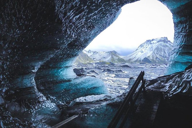 Ice Cave at Katla Volcano - The Super Jeep ride from Vík: fun, but comfort is worth a quick check