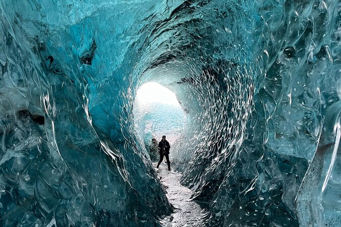Ice Exploration Tour from the Glacier Lagoon - Stop on the day: the Jökulsárlón starting point