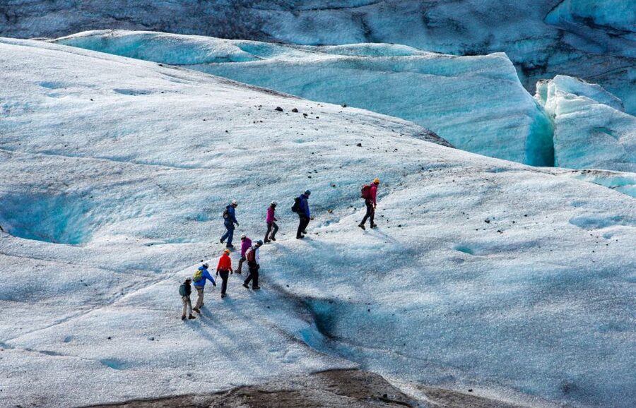 Iceland: 3-Day Golden Circle, South Coast, & Glacier Tour - Weather, what to pack, and how to avoid the classic Iceland disappointment